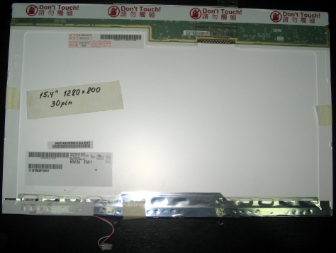 Acer Aspire 5600 / 3650 / Asus X50M:  15.4" (1280x800), 30 pin, B154EW02